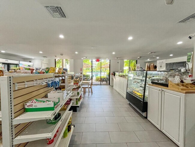 Building Photo - 3300 NE 192 St