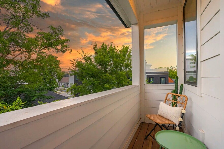 Building Photo - 111 N 9th St