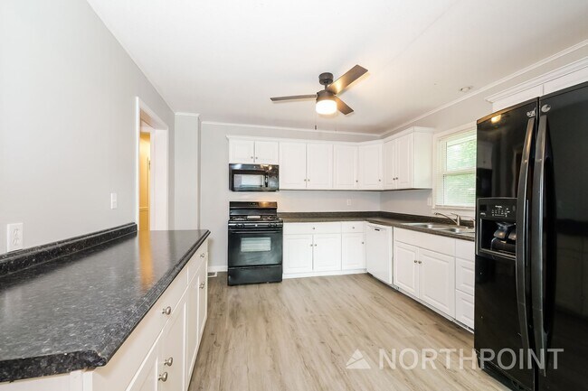 Building Photo - 3 BR/2.5BA | Newly Renovated Single Family Home | Large Deck | Fenced backyard!