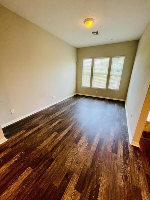 Building Photo - 472 Windmill Palm Cir