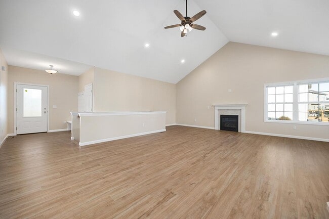 Building Photo - Brand New Construction Home for Rent – Washington, IL!