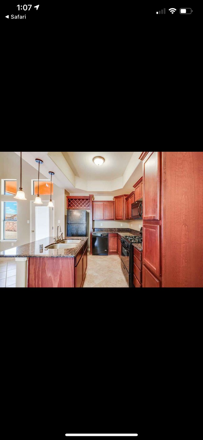 Building Photo - 2600 Snowy Rock Pl