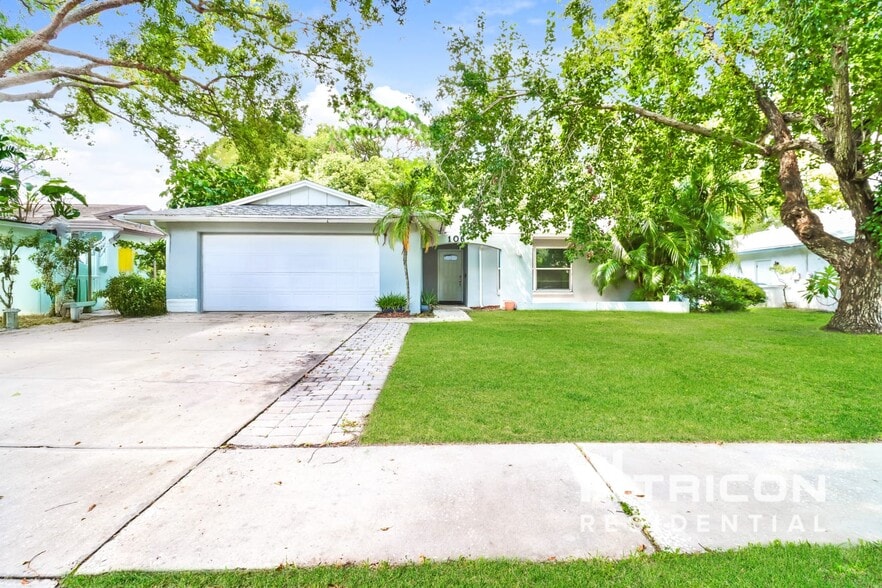 Primary Photo - 106 Woodburn Ct