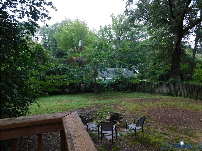 Building Photo - 8510 Weldon Dr