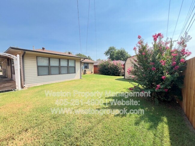 Building Photo - 3912 NW 56th St