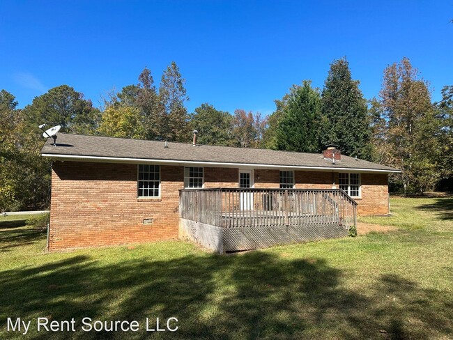 Building Photo - 2 br, 2 bath House - 1165 Raymond Hill Rd