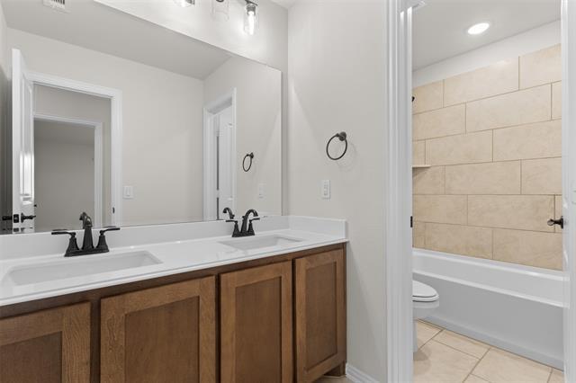 Building Photo - 155 Red Cedar Ct