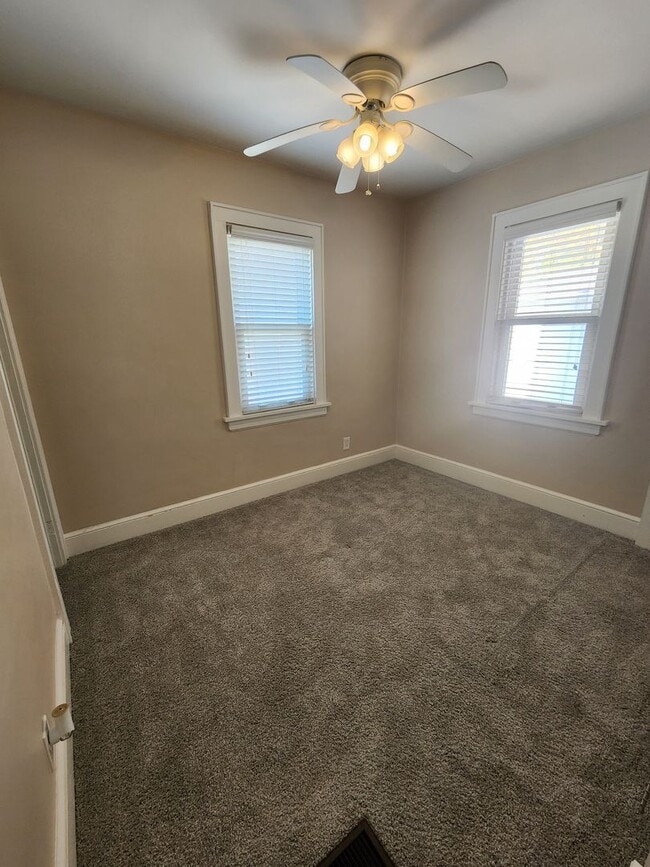 Building Photo - 97 E Emerling Ave