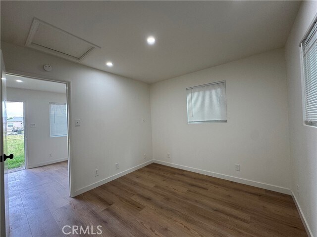 Building Photo - 1012 Aldgate Ave