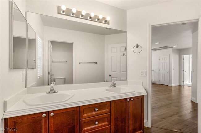 Building Photo - 6247 Sugartree Ave