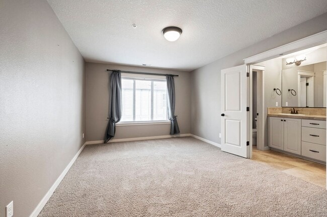 Building Photo - 28839 SW Costa Cir W