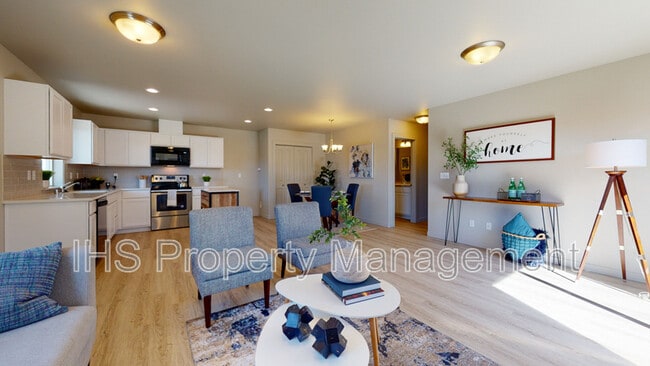 Building Photo - 409 Whitefish Ln