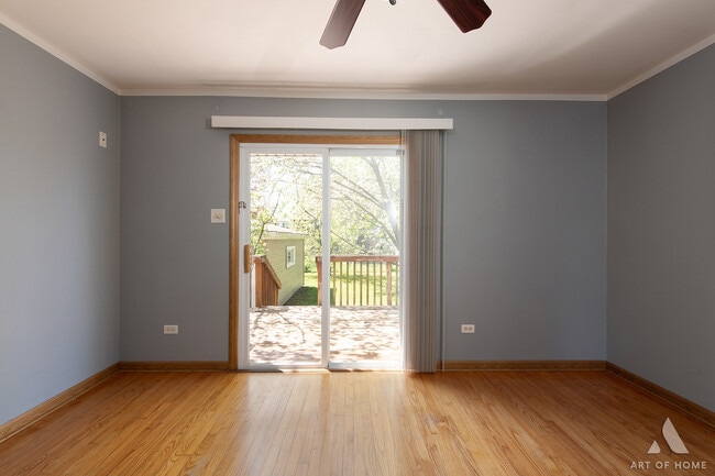 Building Photo - 9416 80th Ct