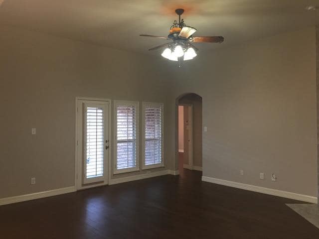 Building Photo - 13858 Hot Springs Ln