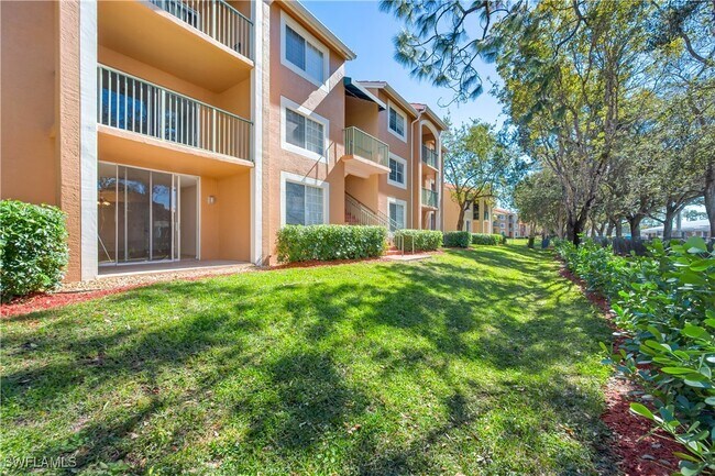 Building Photo - 1210 Wildwood Lakes Blvd