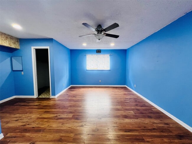 Building Photo - 17131 Hewing Dr