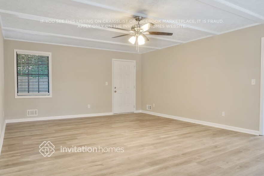 Building Photo - 4952 Needle Knob Ct