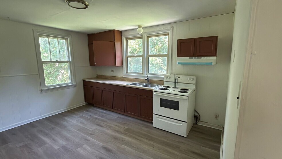 Building Photo - 226 Argent Ave