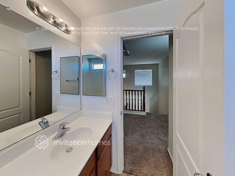 Building Photo - 11290 W Harrison St