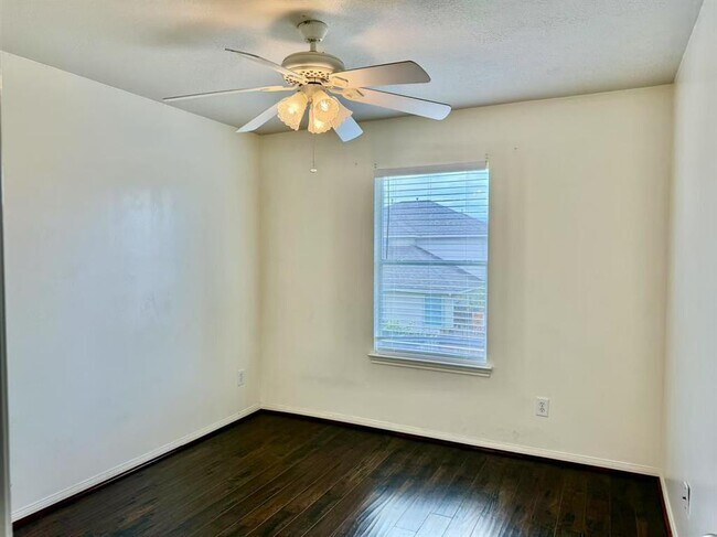 Building Photo - 3114 Holly Ranch Dr