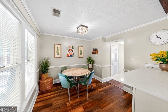 Building Photo - 6117 Queen Anne Ct