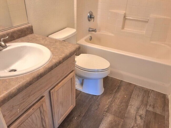 Building Photo - 7384 E Cross Ridge Pl