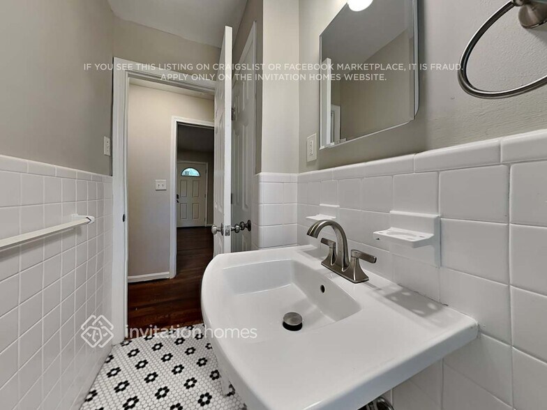 Building Photo - 3439 Alcan Way