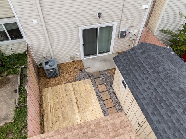 Building Photo - 3851 Chimney Creek Dr