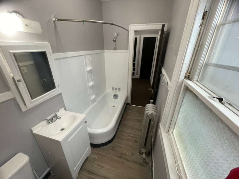 Building Photo - 1801 Stanwood Rd