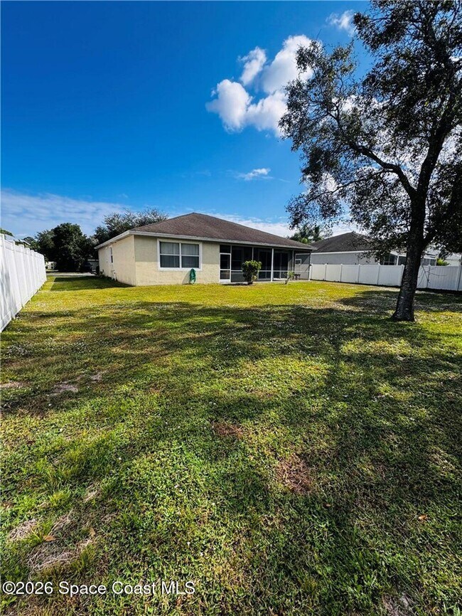 Building Photo - 4555 61st Terrace