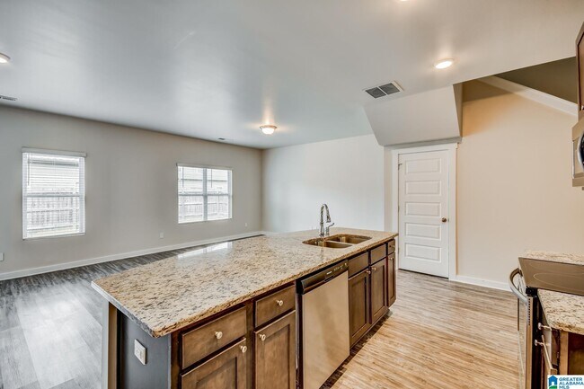 Building Photo - 5735 Cheshire Cove Cir