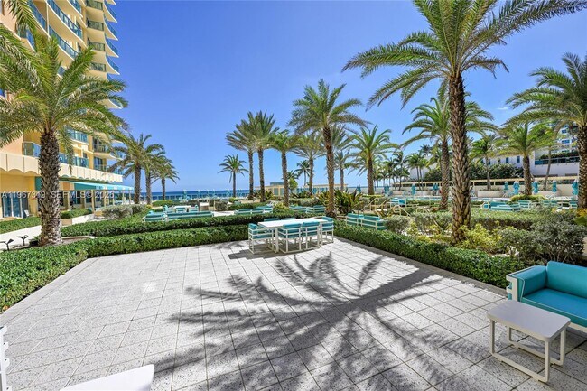 Building Photo - 2501 S Ocean Dr