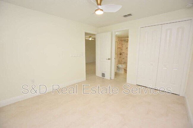 Building Photo - 141 Fernery Rd