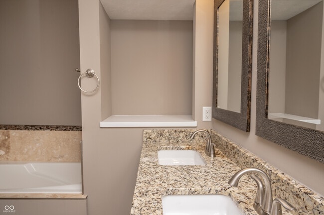 Building Photo - 428 Neuman Way