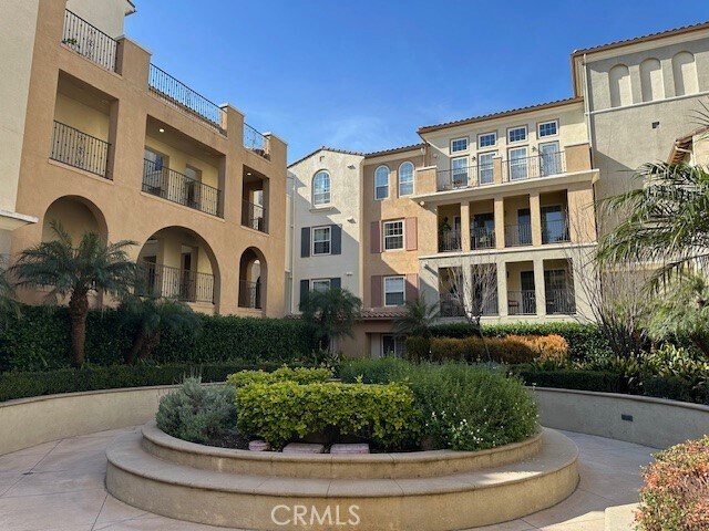 Building Photo - 12975 Agustin Pl