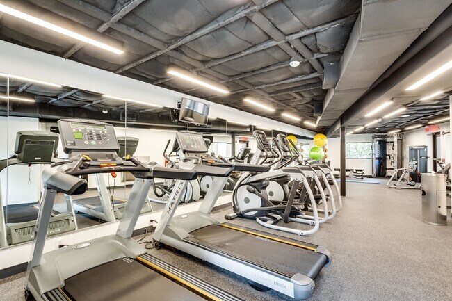 Fitmess Center - 3800 Fairfax Dr