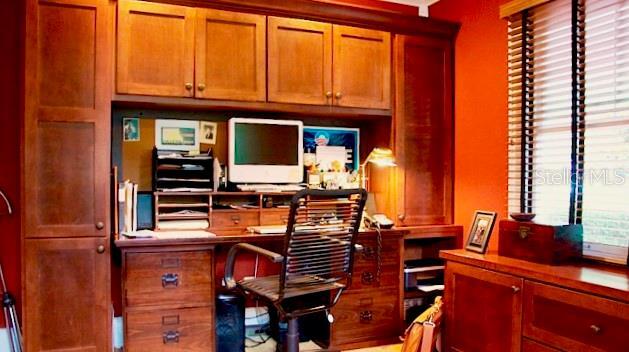 Building Photo - 1600 E Central Blvd