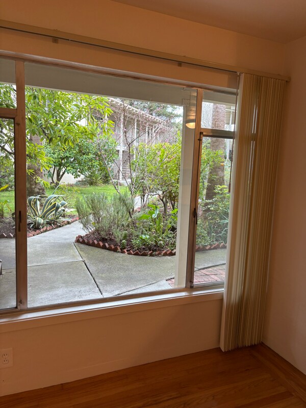 Building Photo - 16 Pacheco St