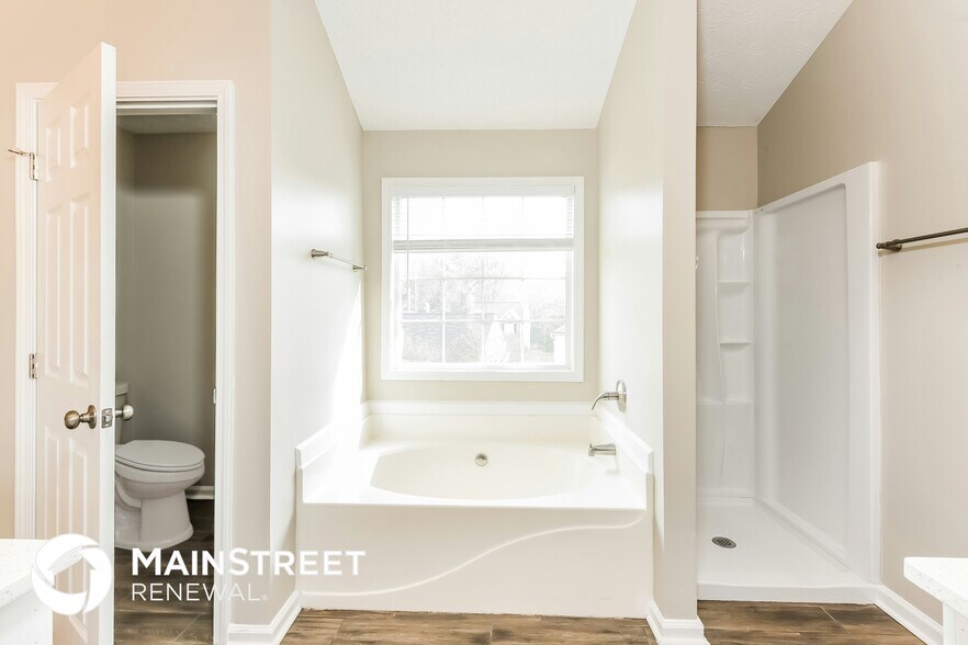 Building Photo - 3644 Walnut Creek Way