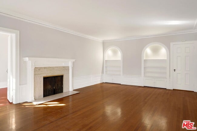 Building Photo - 301 S Arden Blvd
