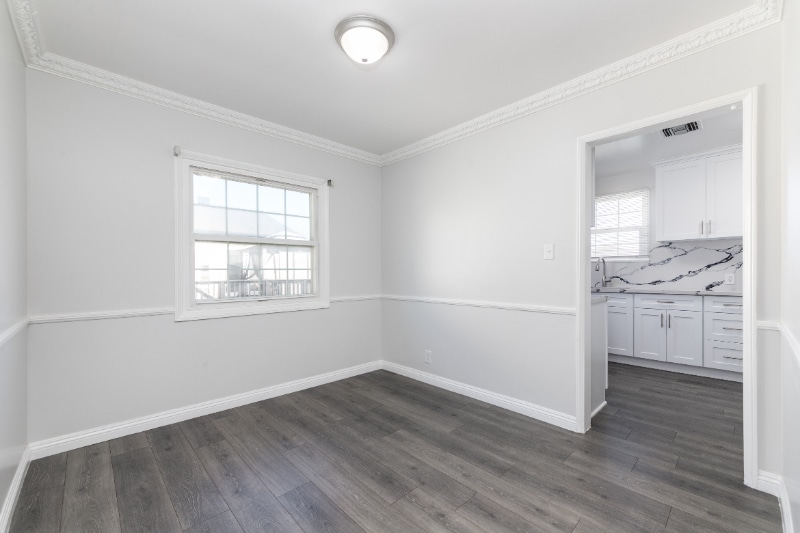 Building Photo - 2145 W 104th St