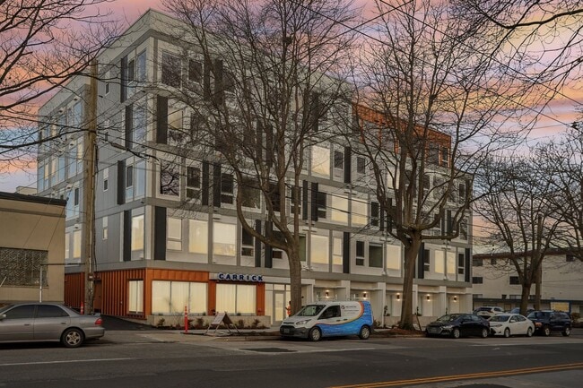 Interior Photo - Carrick