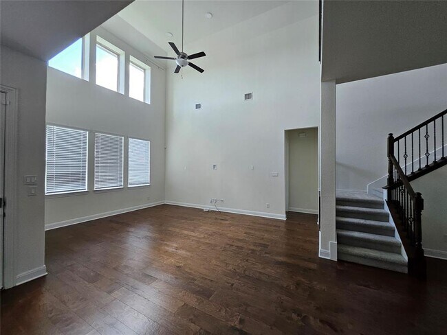 Building Photo - 1105 Malibar Ln