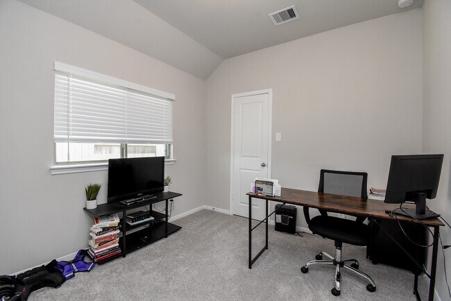 Building Photo - 17007 Shine Bright Ct