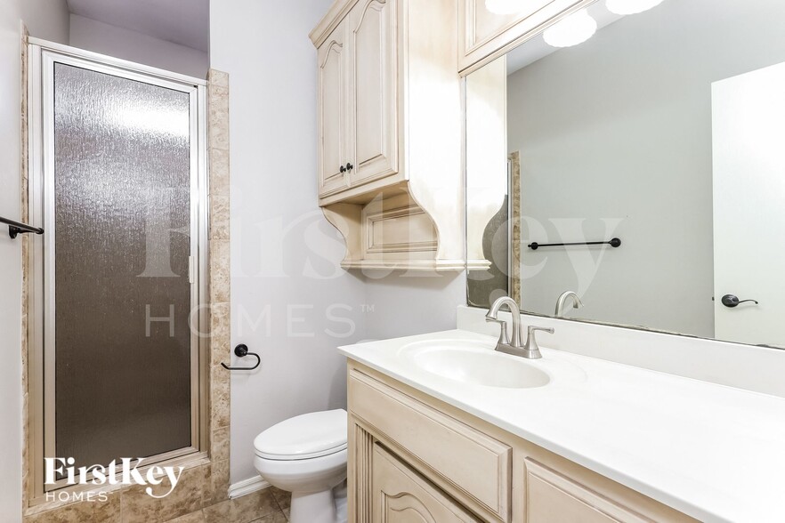 Building Photo - 4348 Gallant Fox Dr