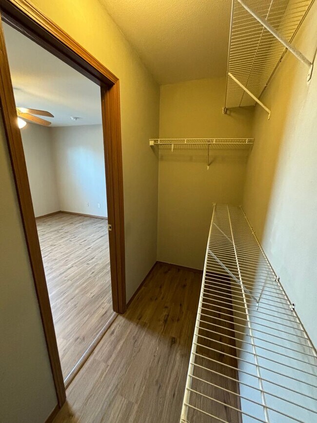 Building Photo - 4317-4319 Morgan Ct