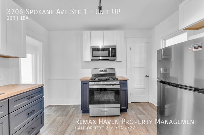 Building Photo - 3706 Spokane Ave Up  - Spacious 2 bed 1 ba...