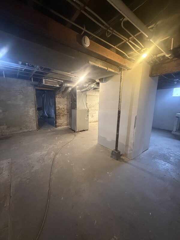 Building Photo - 1813 SW 2nd St