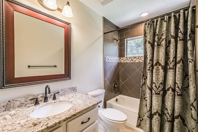 Building Photo - 3314 Winding Lake Way
