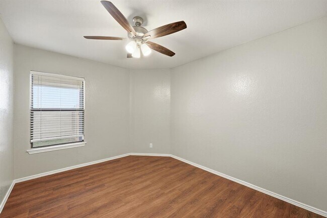 Building Photo - 3426 Serene Grove